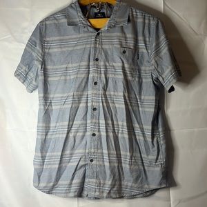 O’Neill Mens Button Down, Short Sleeve, Size L, Excellent Condition!!
